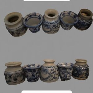 Antique Qing Dynasty Blue and White Porcelain Vase: Chinese Floral Vase